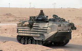 800px-usmarines_aav_iraq_apr_2004_116_hires